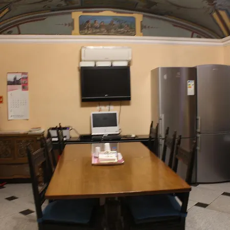 Hostal Blu Stella *